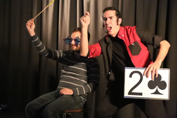 Show de magia cómica con Lluc el Màgic